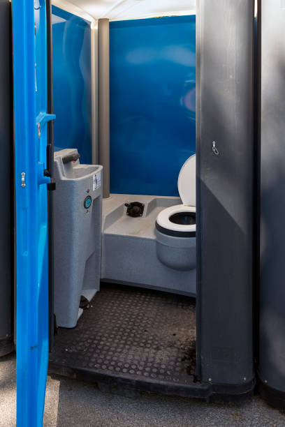 Best Portable restroom trailer rental  in Proctor, MN